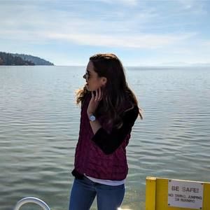 Meet your Posher, Alyssa